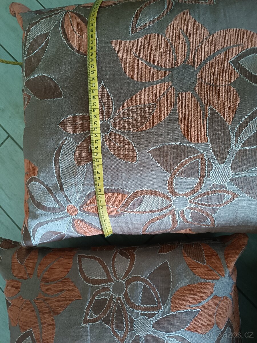 Polštář velký, polštáře větší, ideálně na sedací soupravu v - 3