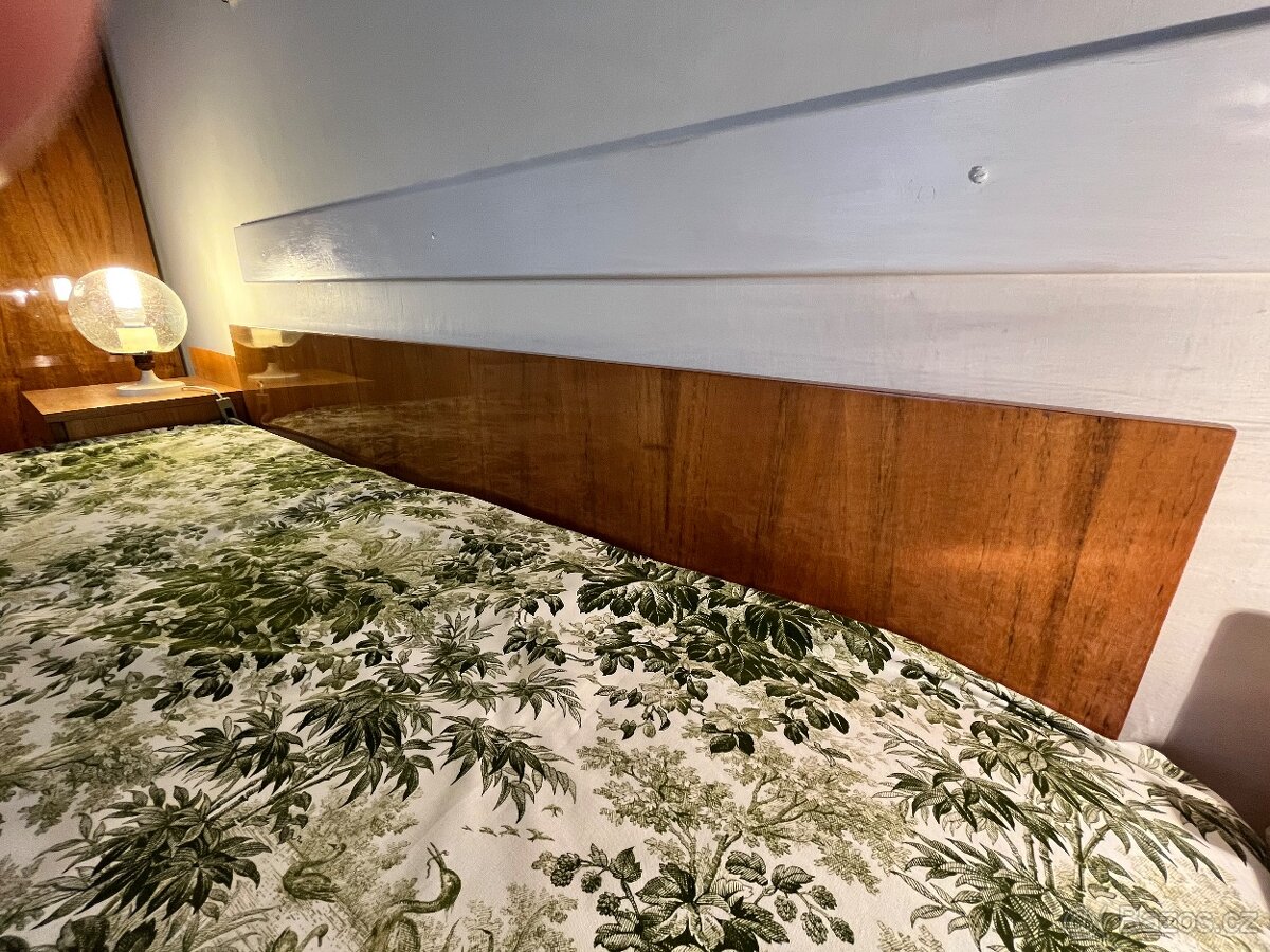 Manželská postel - 3