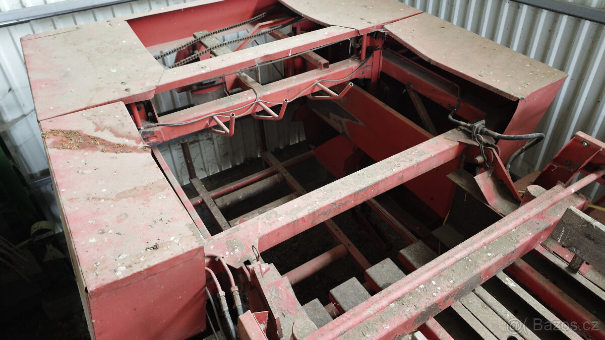 Lis na hranaté balíky Welger Delta 5000 - 3