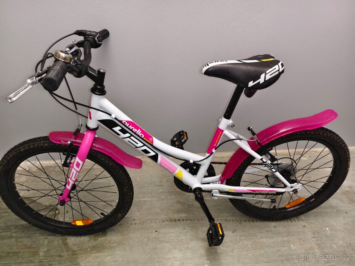 Krásné dívčí kolo - 3