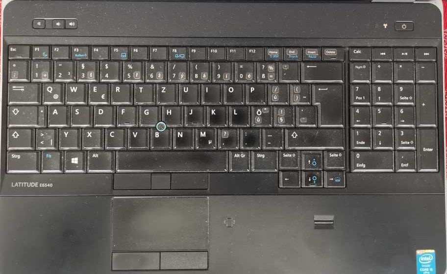 Prodám výkonný business notebook Dell Latitude E6540 - 3