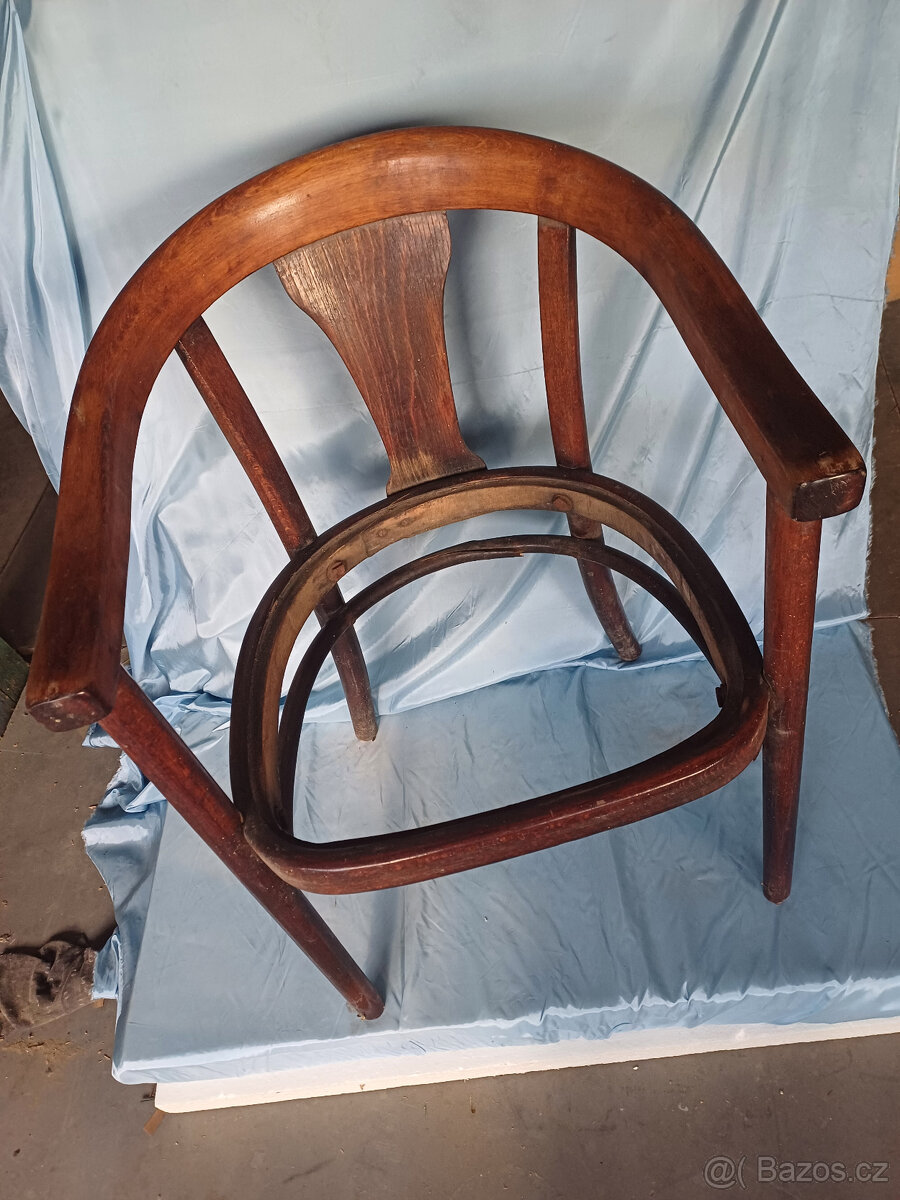 Křesílko Thonet - 3