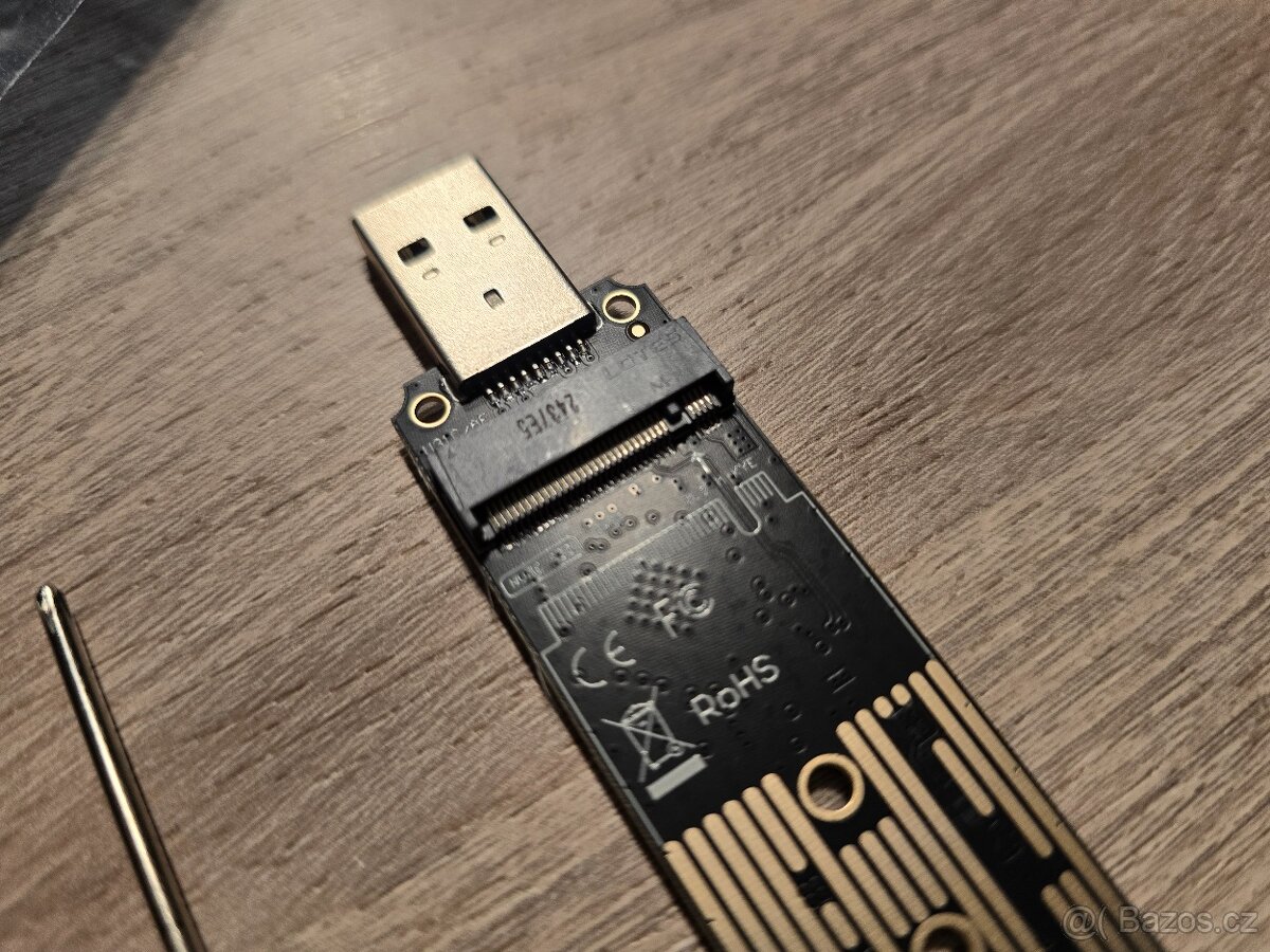 USB 3.1 adaptér pro M.2 NVME SSD nový + mini dárek - 3