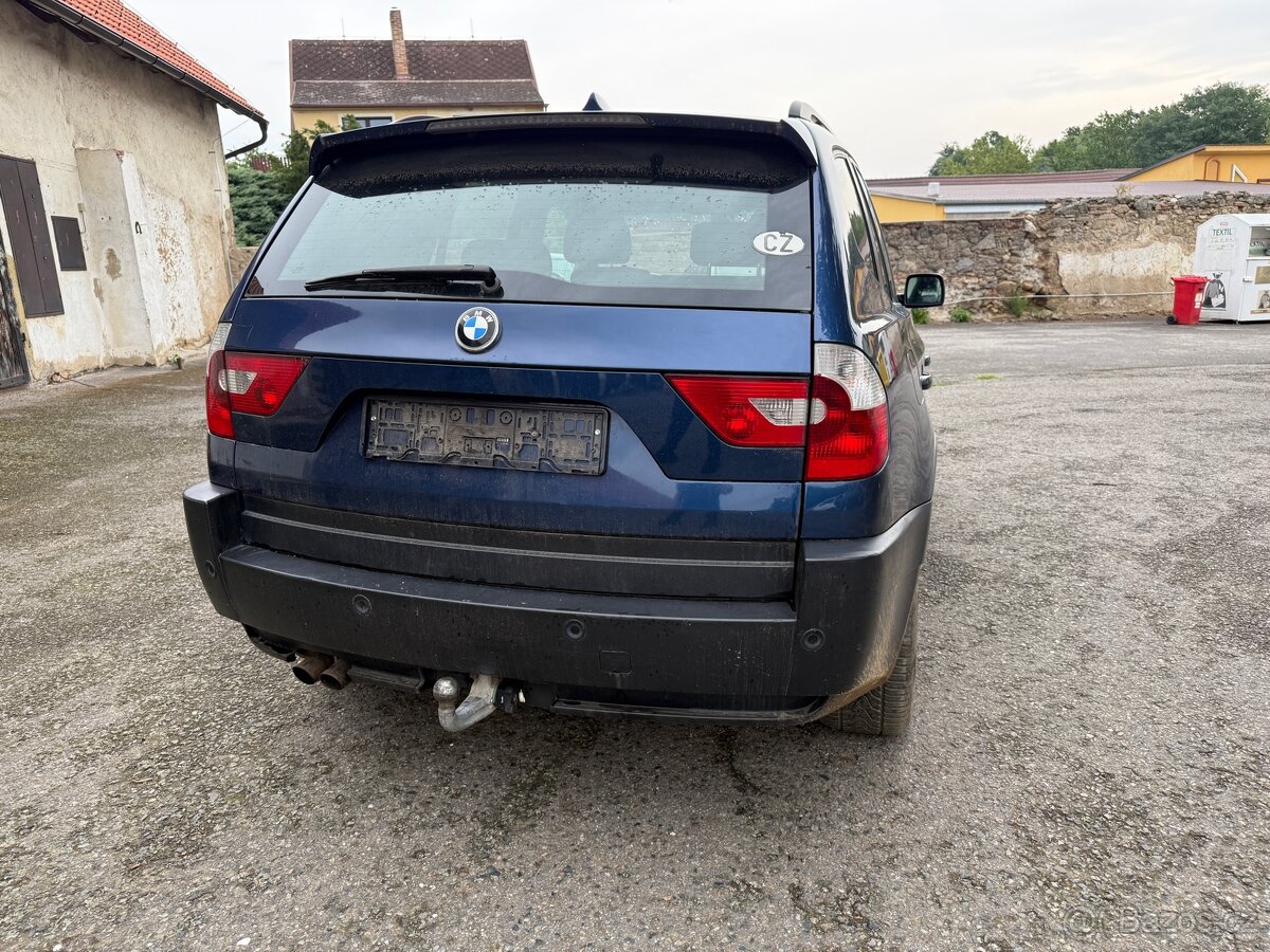 BMW X3 e83 3.0i mystic blau - 3