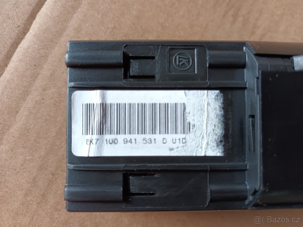 SPÍNAČ SVĚTEL ŠKODA SUPERB - 3