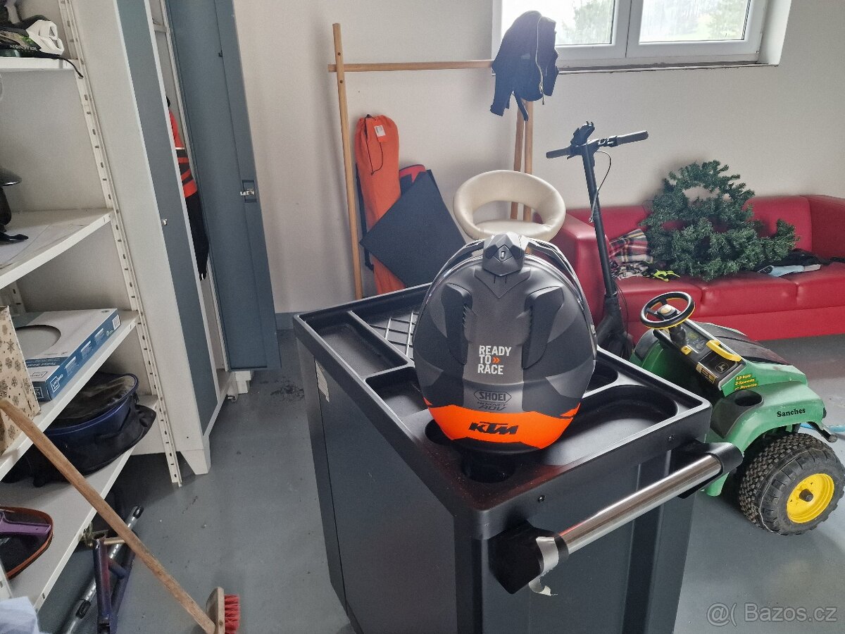 Helma Shoei KTM vel.L - 3