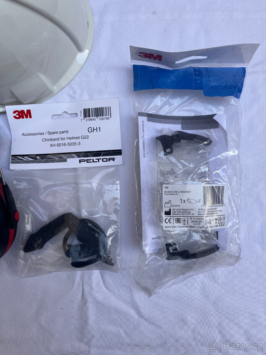 Ochranná přilba Peltor + příalušenství - 3