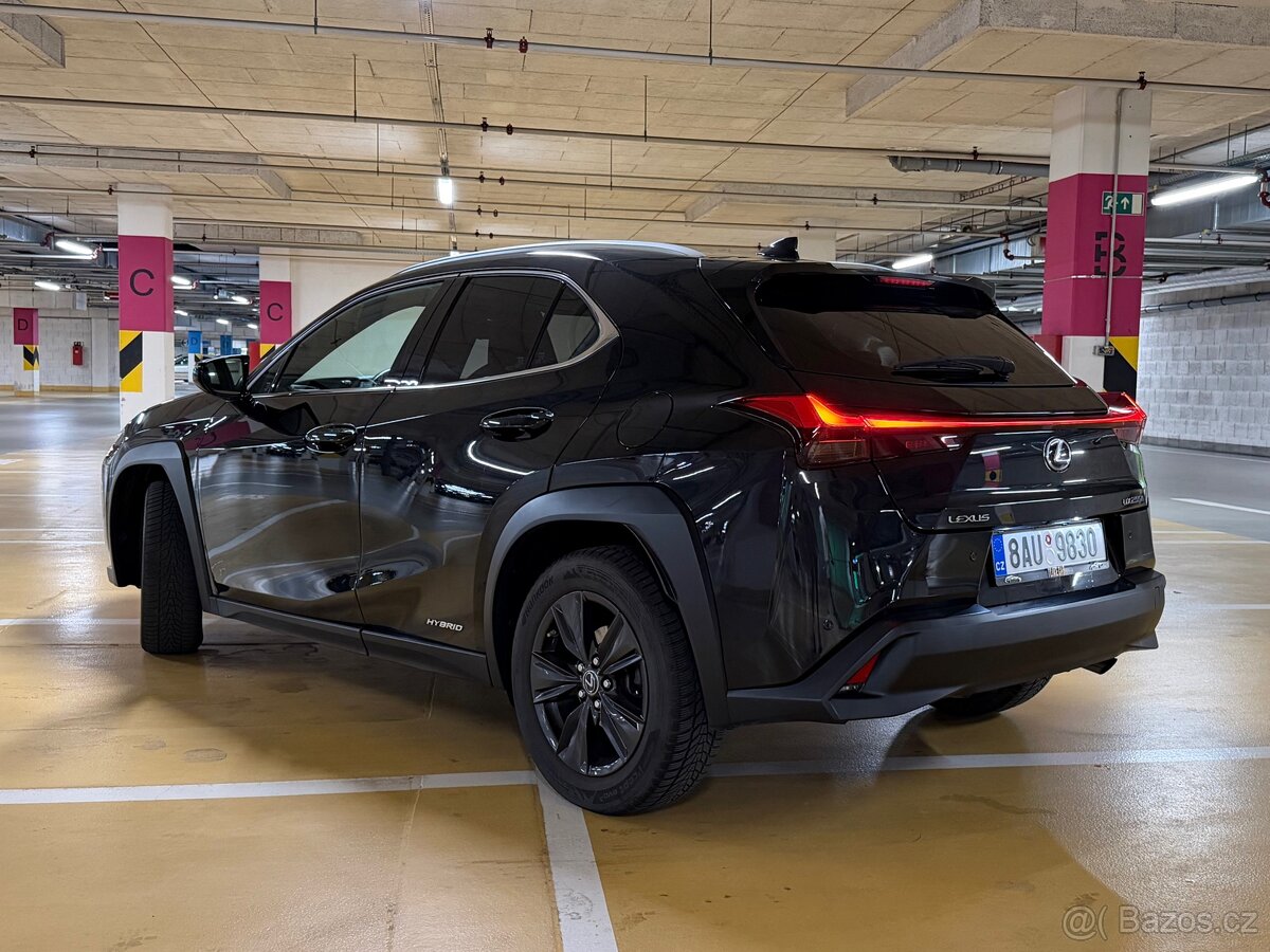 Lexus UX 250h - 3