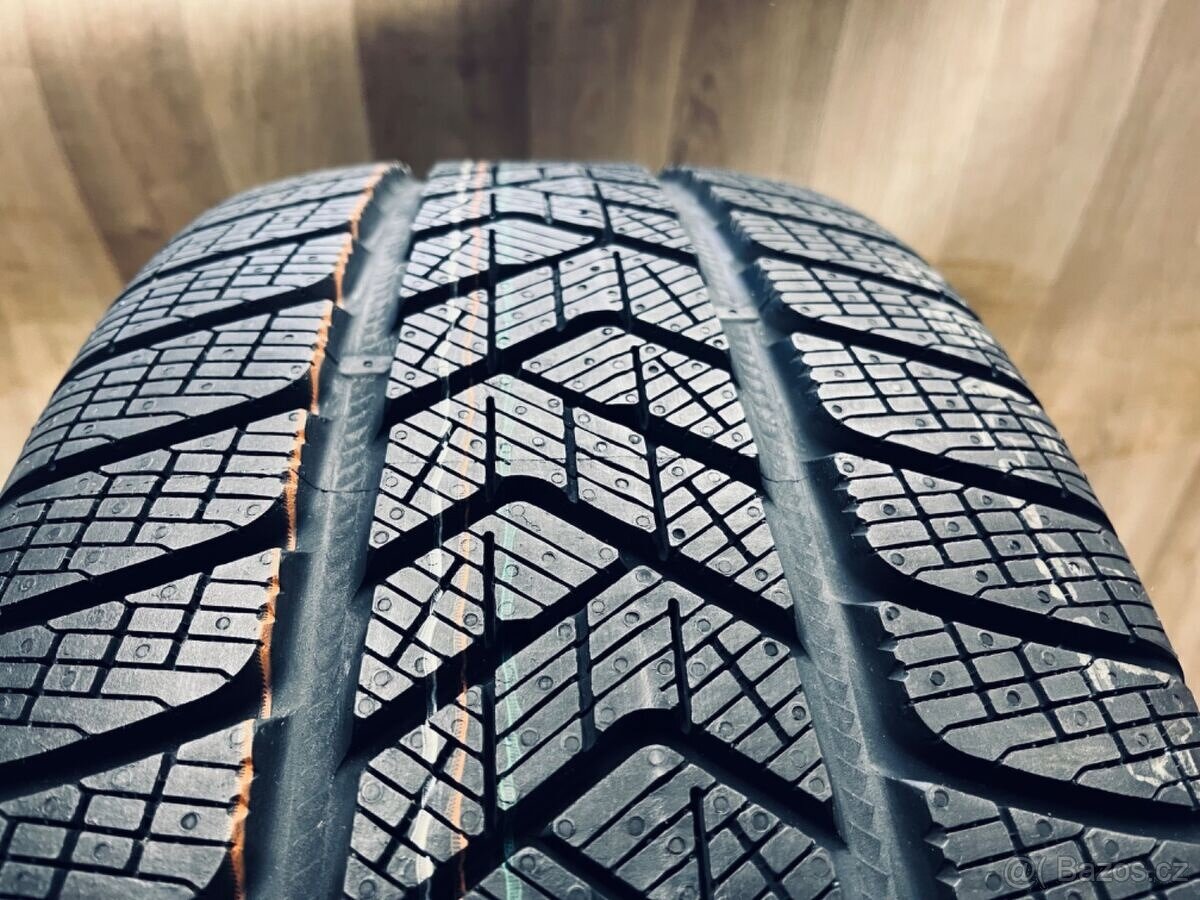 TOP zimní kola Range Rover Velar R19 originál