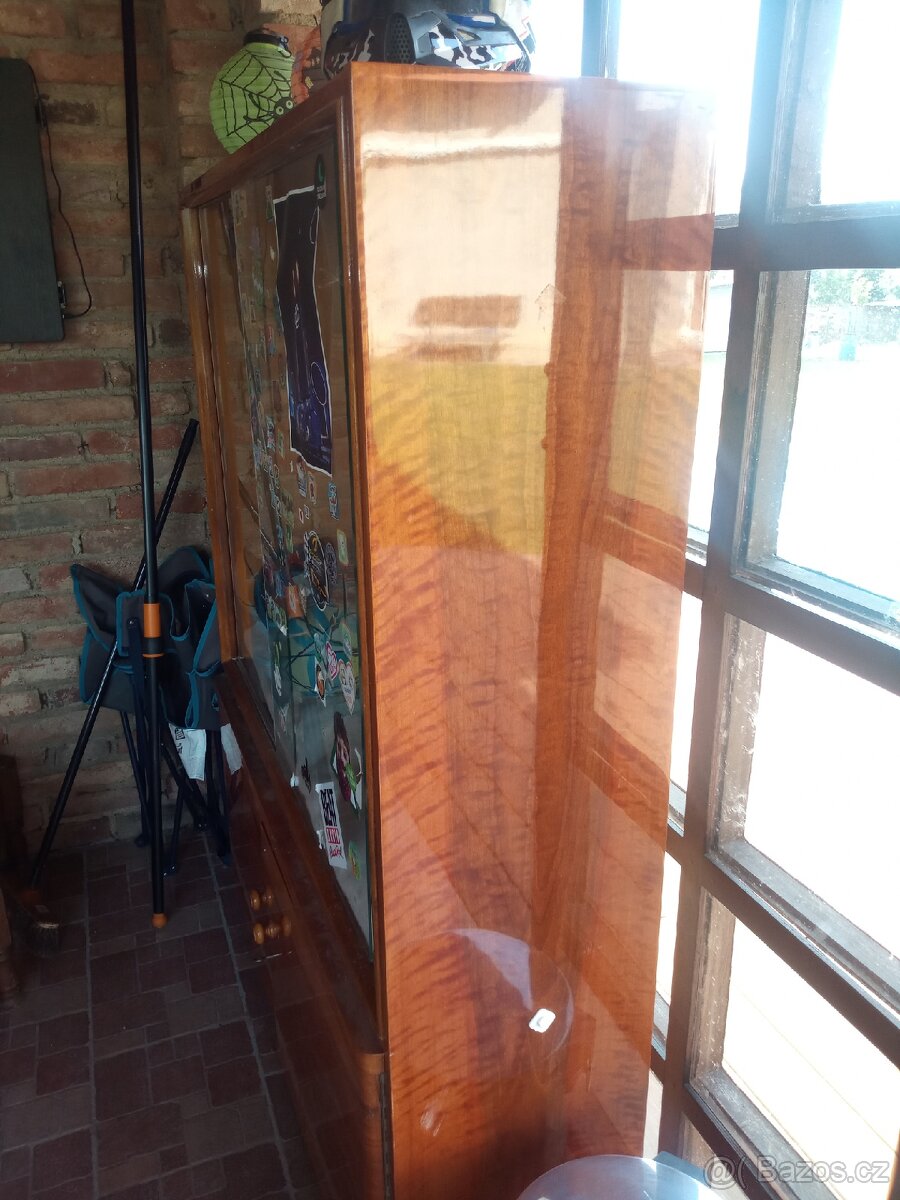 Skříňka, knihovna - 3