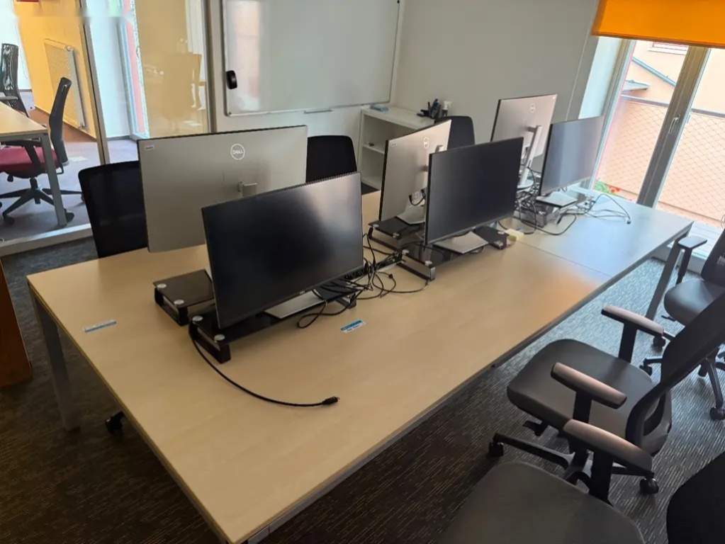 Velký kancelářský stůl Techo 310×140cm - 3