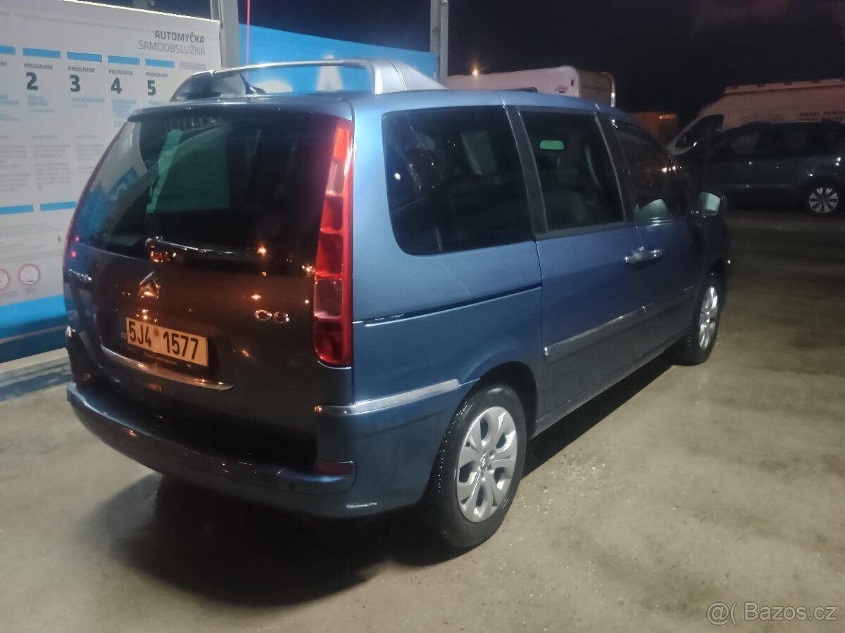 Nabízím Citroen C8 2.2 biturbo exclusive sleva - 3