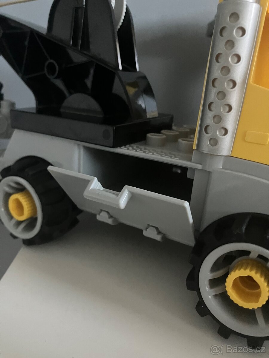 Lego Duplo 5641 Rušná autoopravna - 3