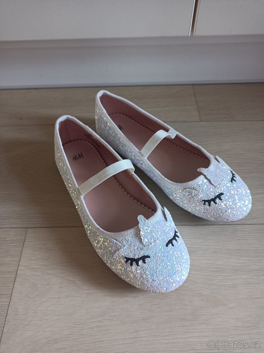 Dívčí střevíce - 3