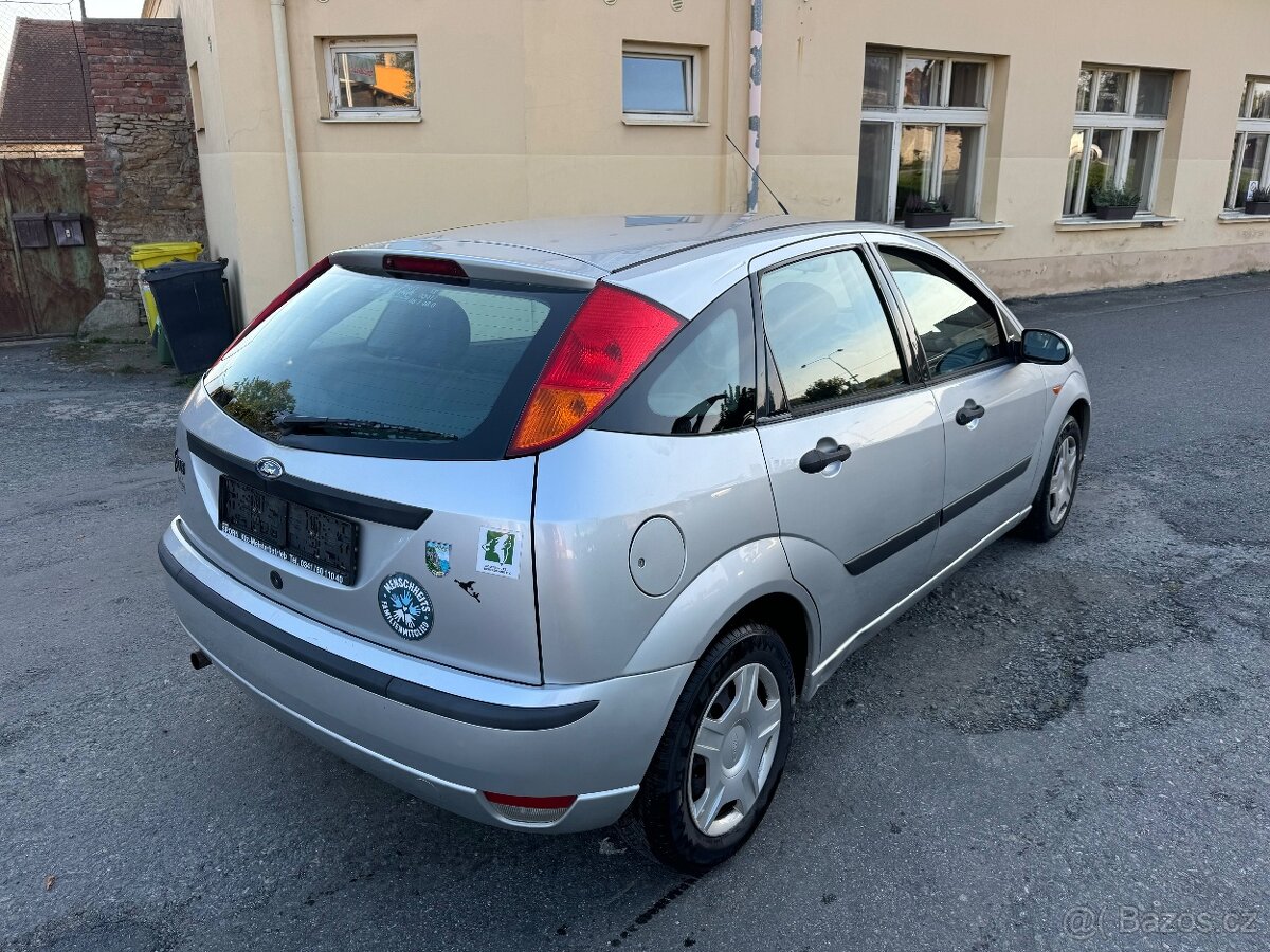 Ford Focus, 1.6 16V Zetec 74kW.Klima - 3