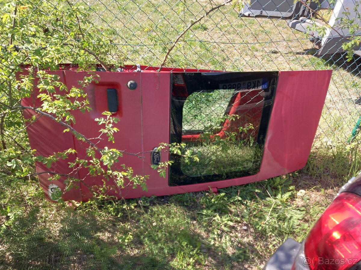 Ford Transit 2.0 2.4 tddi, r.v. 2002 ND - 3