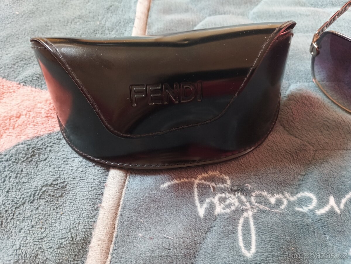 Sluneční brýle Fendi - 3