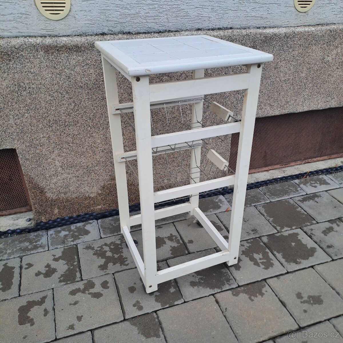 Stůl na kolečkách - 3