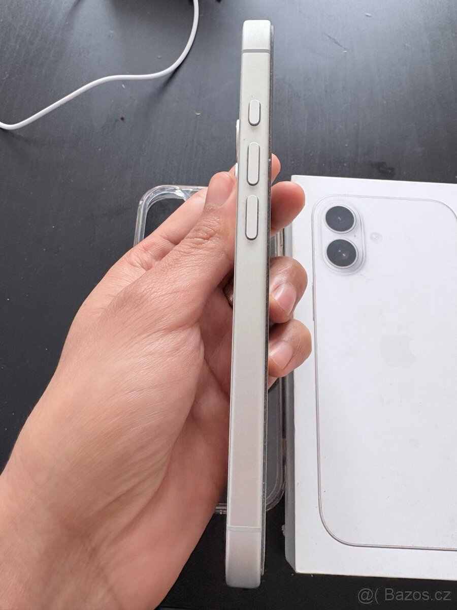 iPhone 17 white storage 256GB - 3