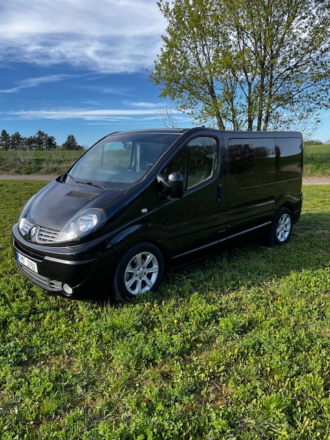 Renault trafic 2.0 black edition - 3