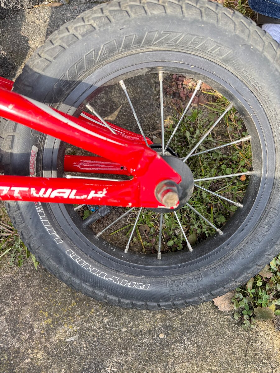 Odrážecí kolo Specialized - 3