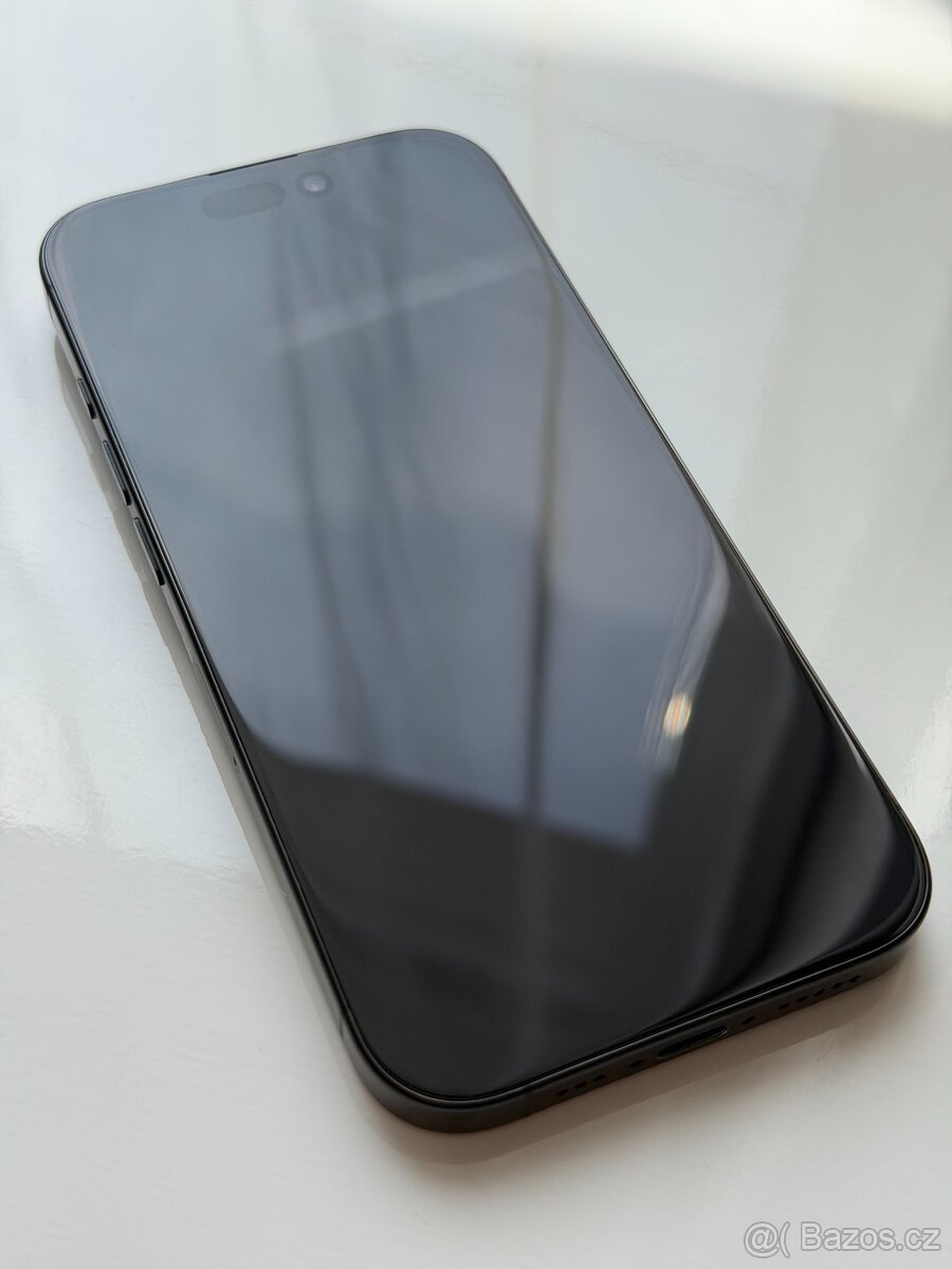 iPhone 16 Pro 256GB Černý, Baterie 94% - 3