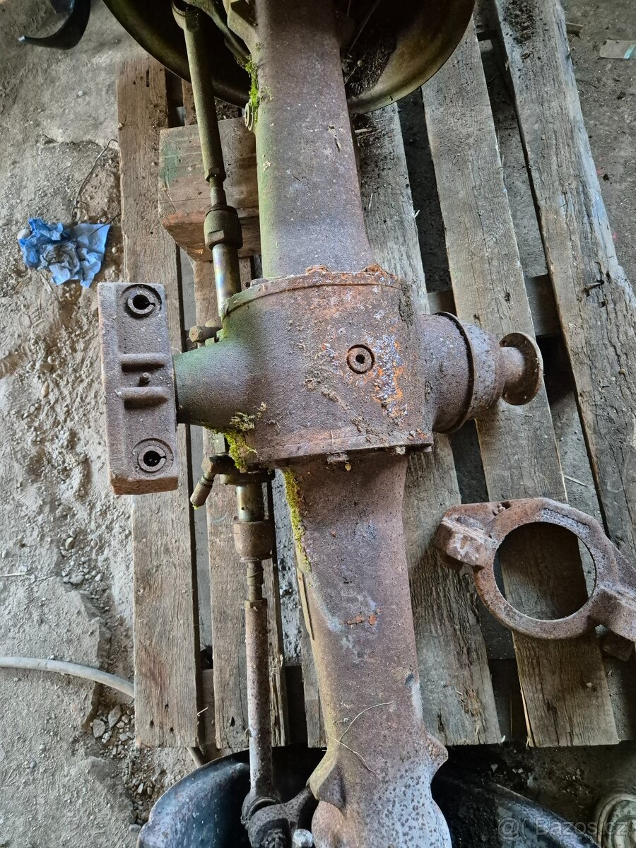 Přední hnana náprava na traktor - 3