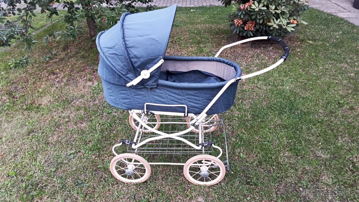 Retro kočárek Liberta. - 3