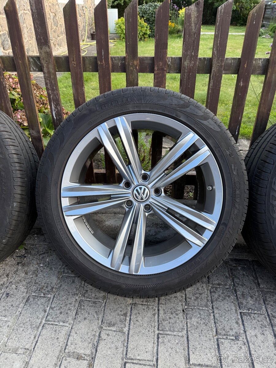 5x112 R19 VW Tiguan Rline Sebring 255/45/19 - 3