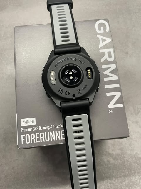 Garmin Forerunner 965 Black / Powder Grey - 3