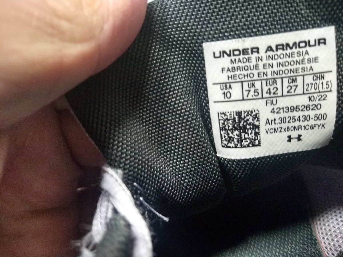 Boty Under Armour Charged Pursuit 3 Tech vel 42 - 3