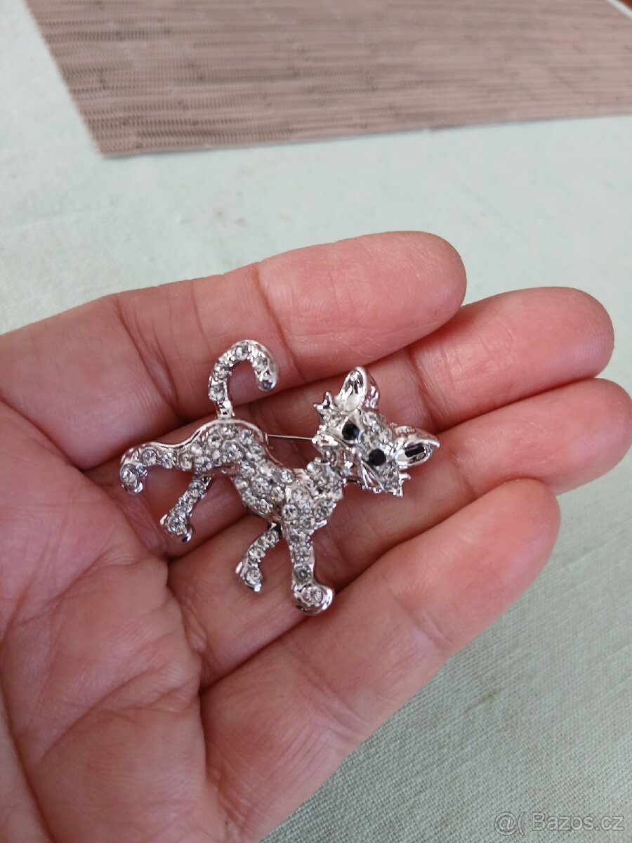 Mix bižuterie brože - 3