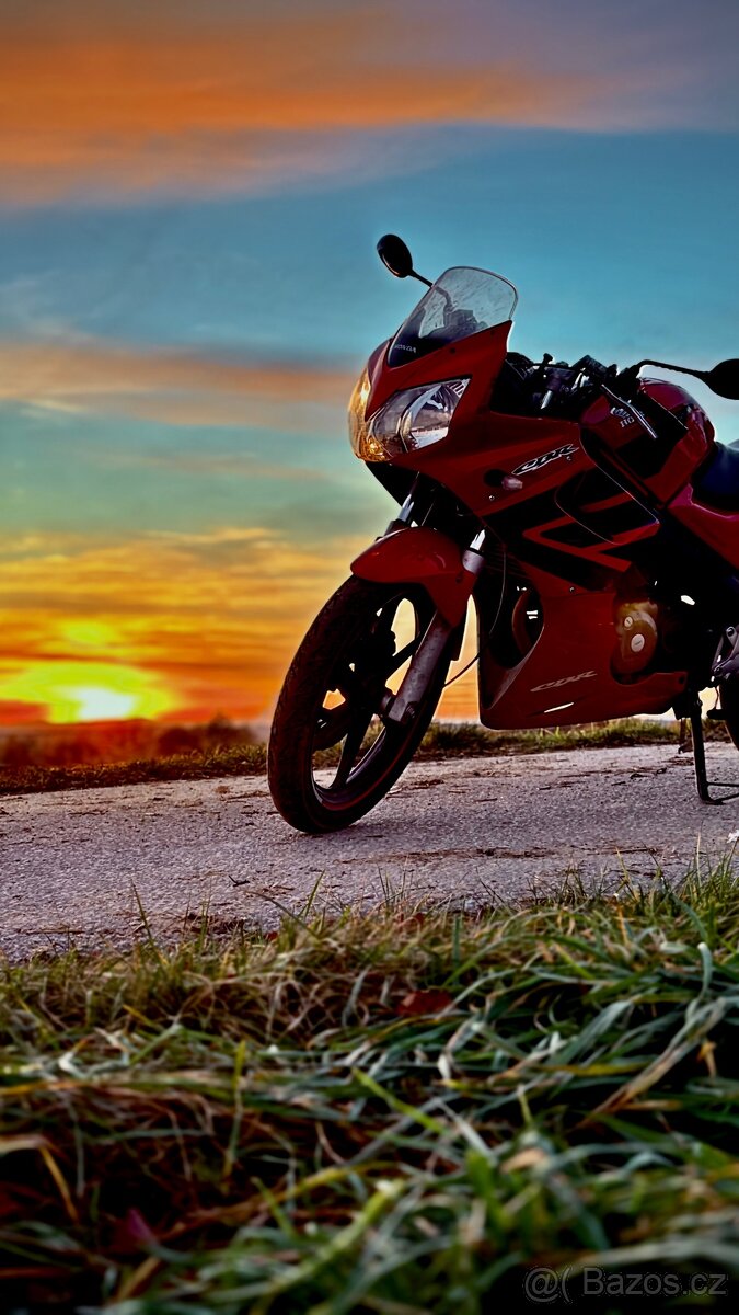 Honda cbr 125 - 3