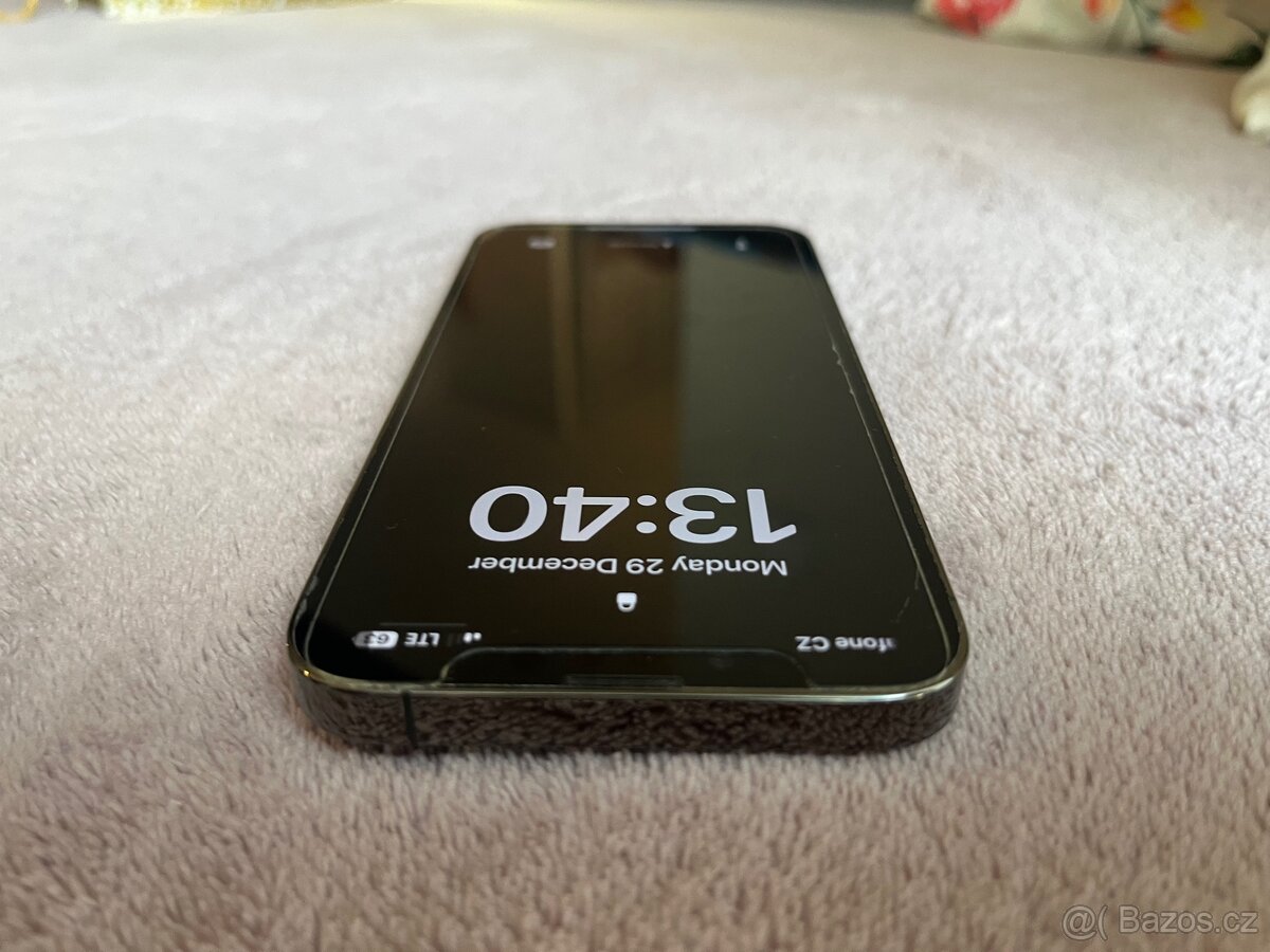 iPhone 13 Pro 256 GB Grafitový - 3