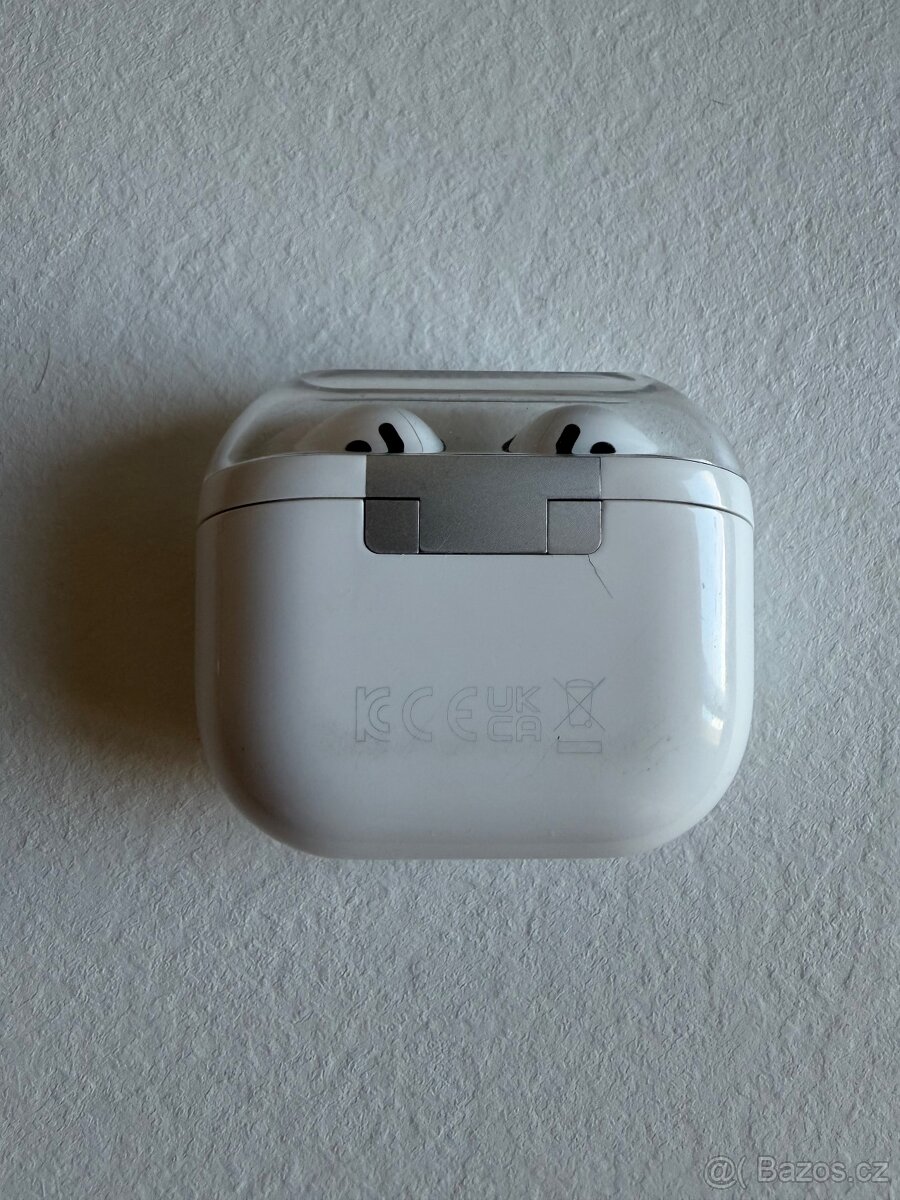 Prodám Samsung Galaxy Buds 3 bílé - 3