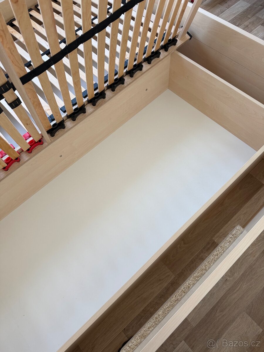 Manželská postel 180 cm včetně roštu - 3