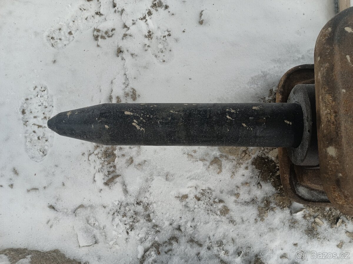 Hydraulické bourací kladivo - 3