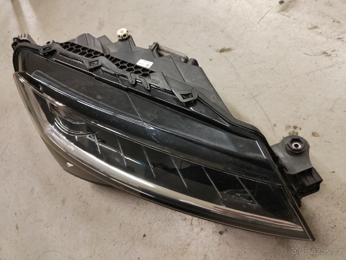 Škoda Superb 3 Facelift světlo 3V1941016D - 3