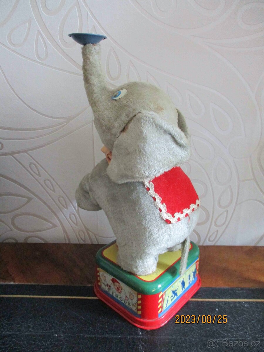 Hracka slon - AKCE - 3