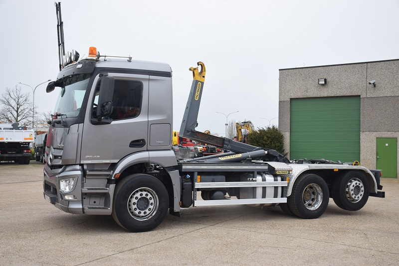 6x2 Eur6 MB kontejner - 3