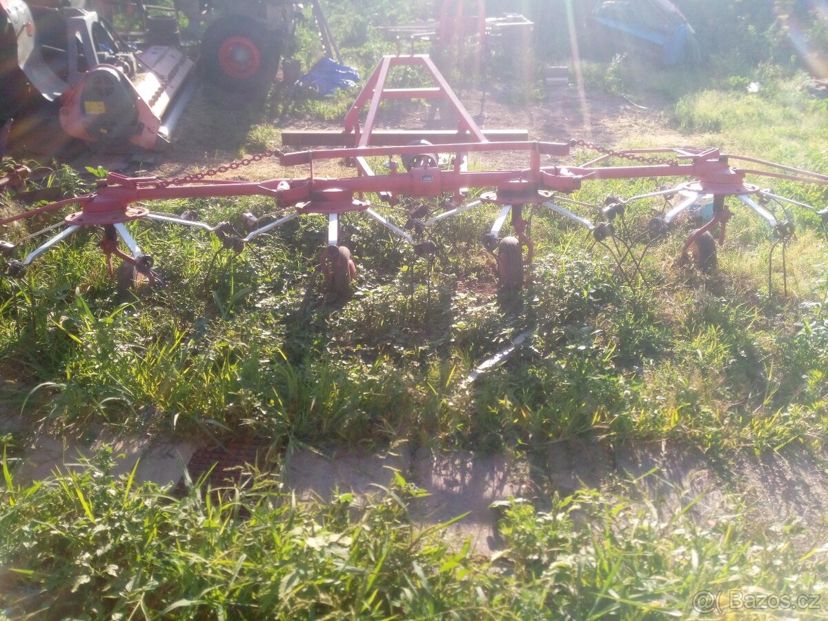 Obraceč sena deutz fahr - 3