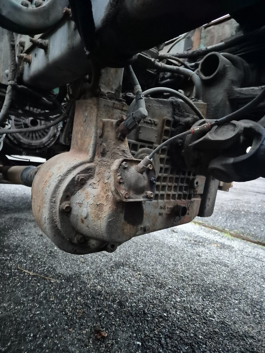 Rozvodovka na Volvo 6x6 - 3