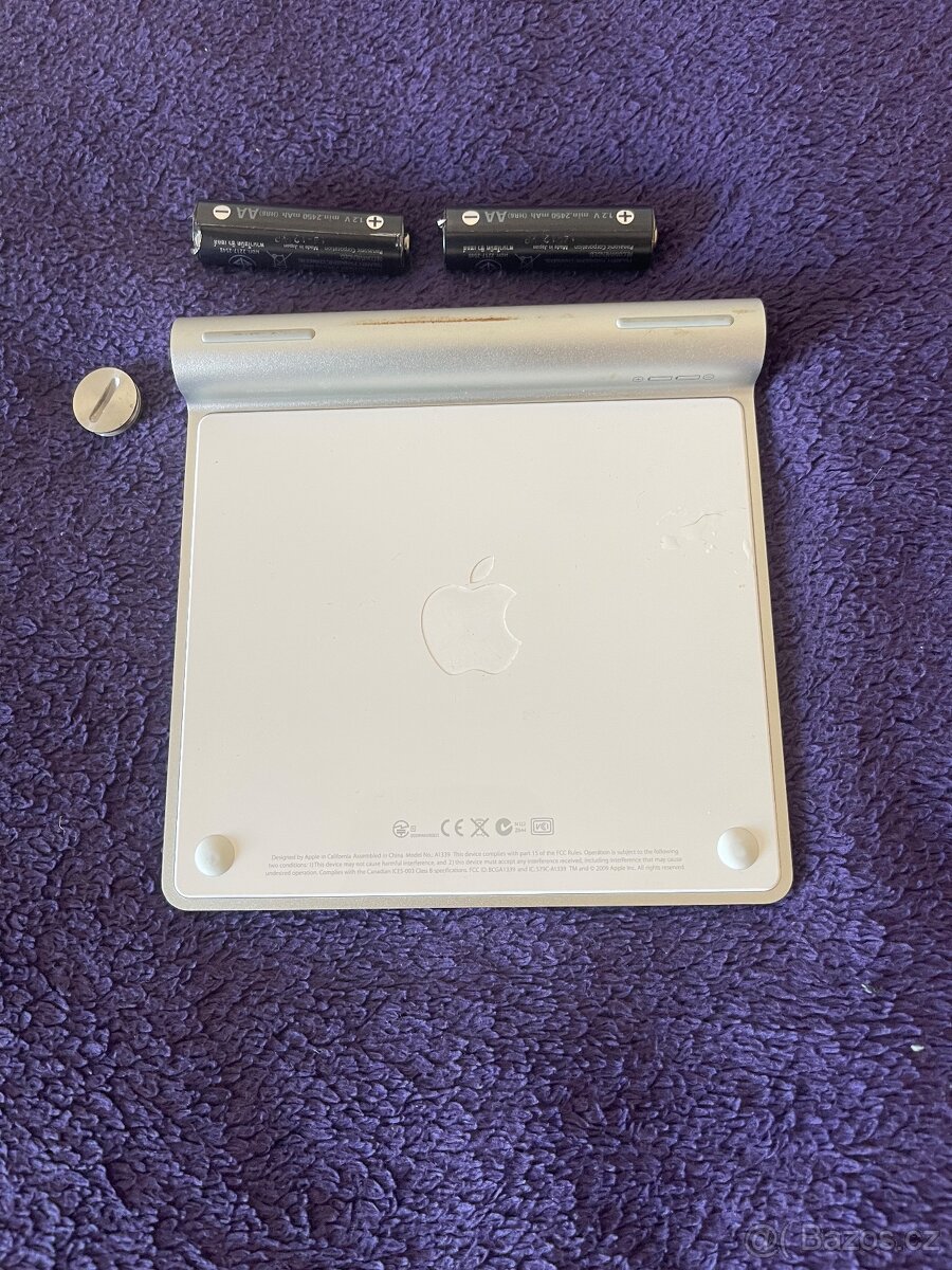 Apple klávesnice + touchpad - 3