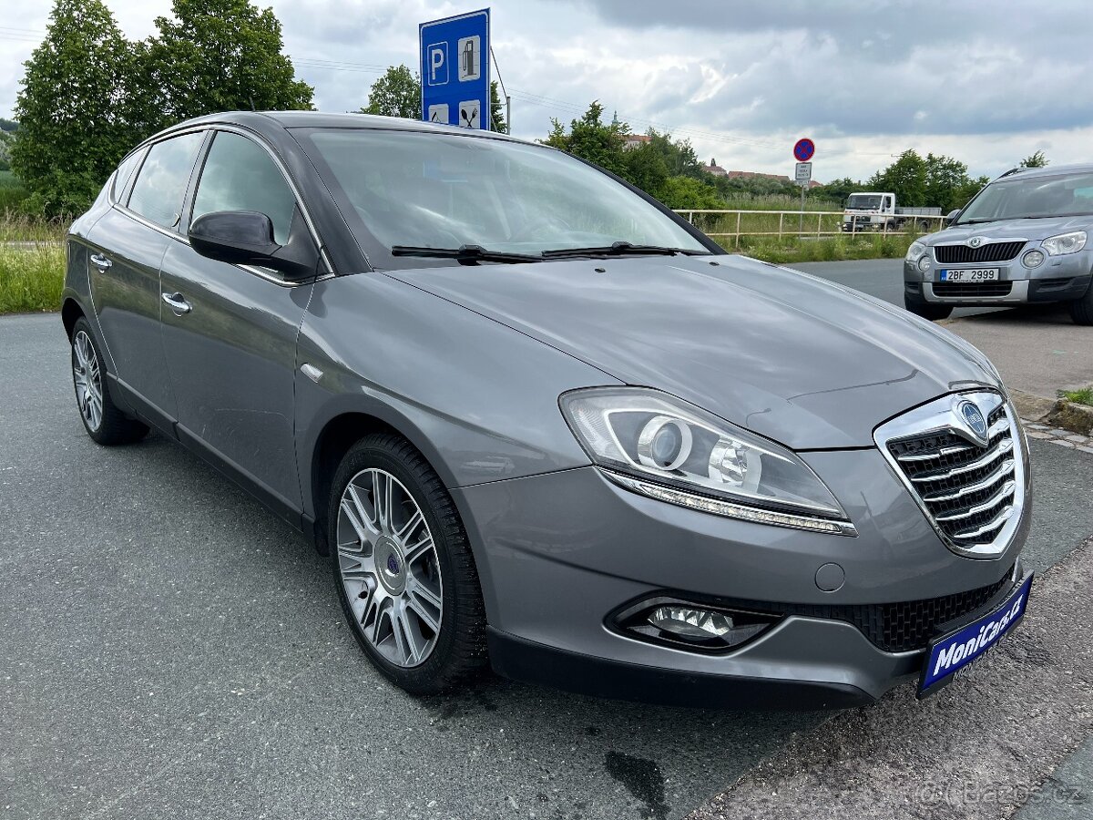 Lancia Delta, 1.4 T MultiAir 103kW - 3