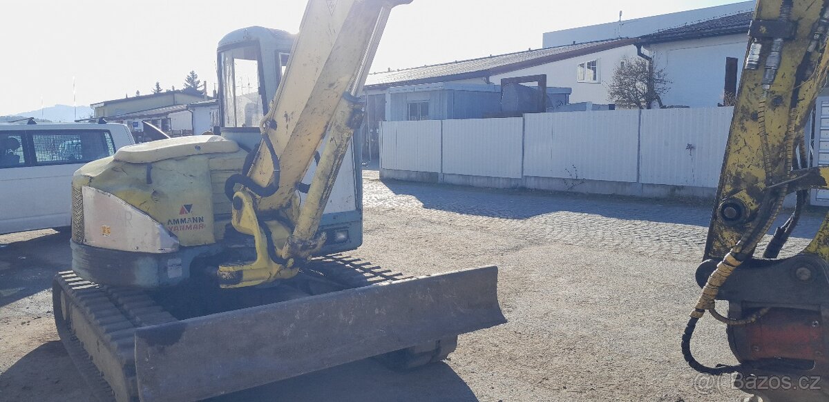 Pásový bagr Yanmar Vio 70 - 3