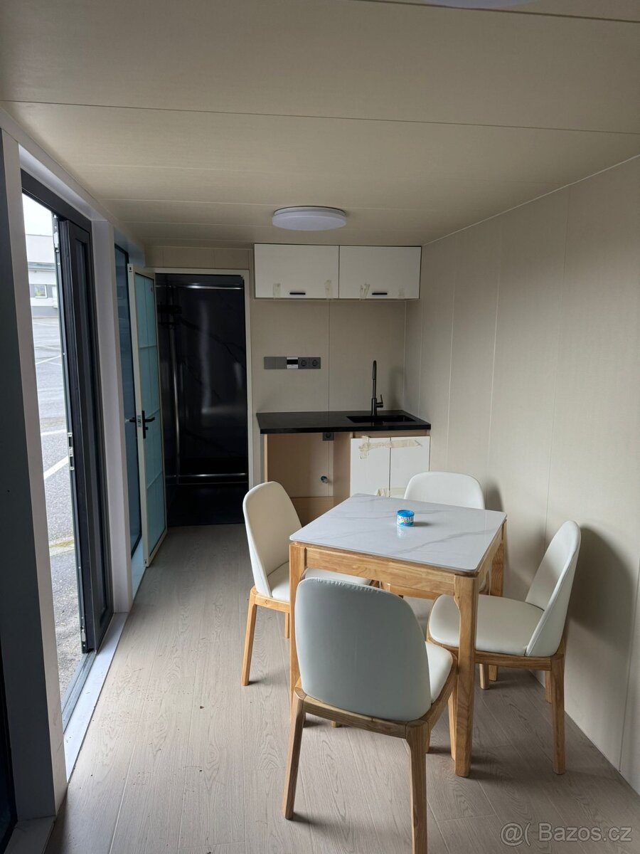 mobile home - 3