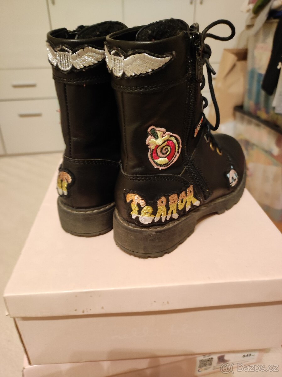 Prodám dětské boty vel.33 zateplené - 3