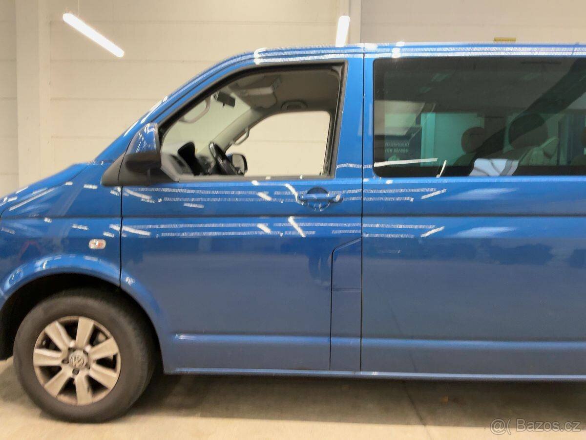 VW Multivan T5 2.0 TDI 103kW,7.sedadel,Webasto,Tažné,Comfort - 3
