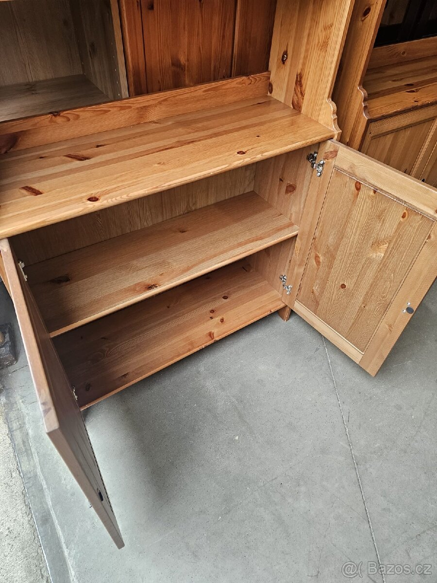 PŘÍBORNÍK - KNIHOVNA IKEA LEKSVIK - 3