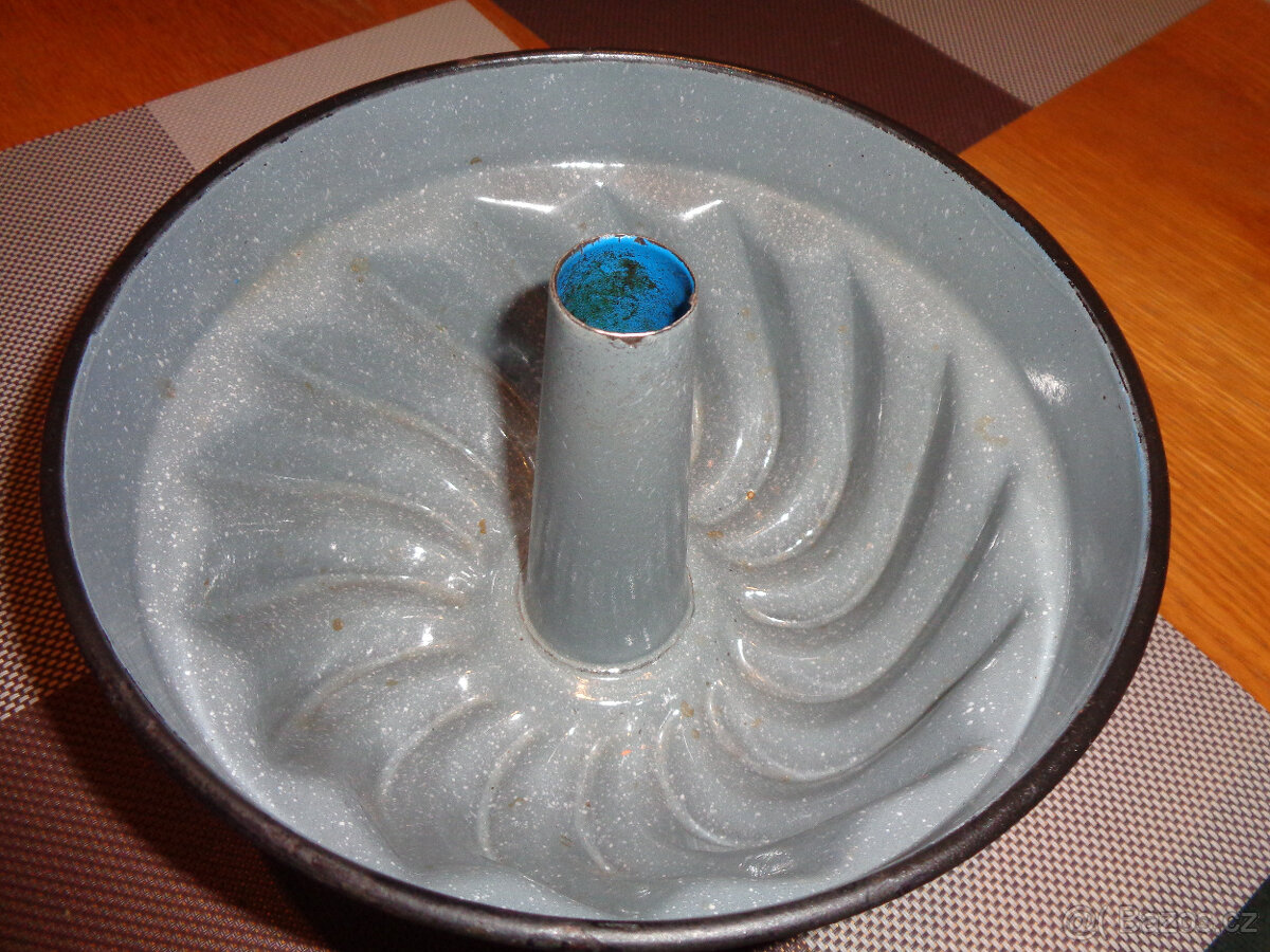 Forma - bábovka - 3